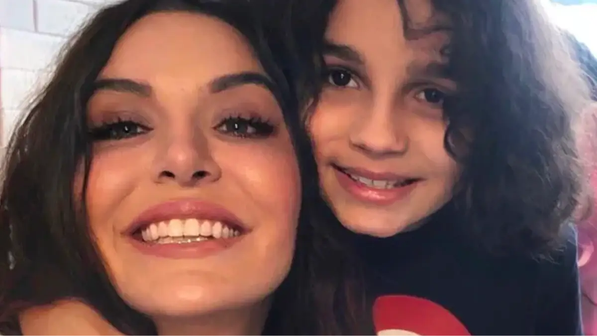 Instagram/@claremccannofficial