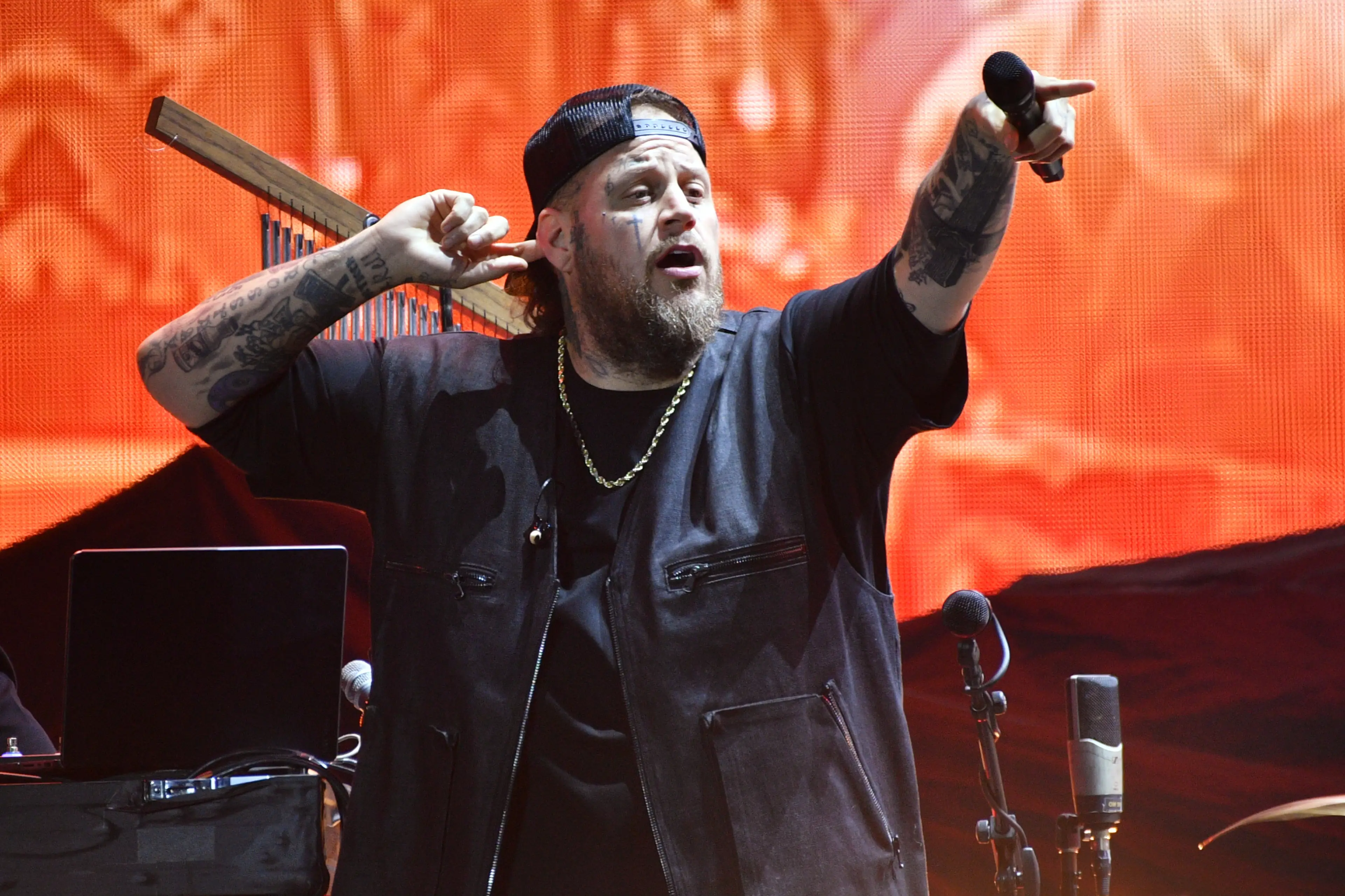 Jelly Roll has been gradually shedding the pounds on his year long weight loss journey (Jim Dyson / Getty Images)