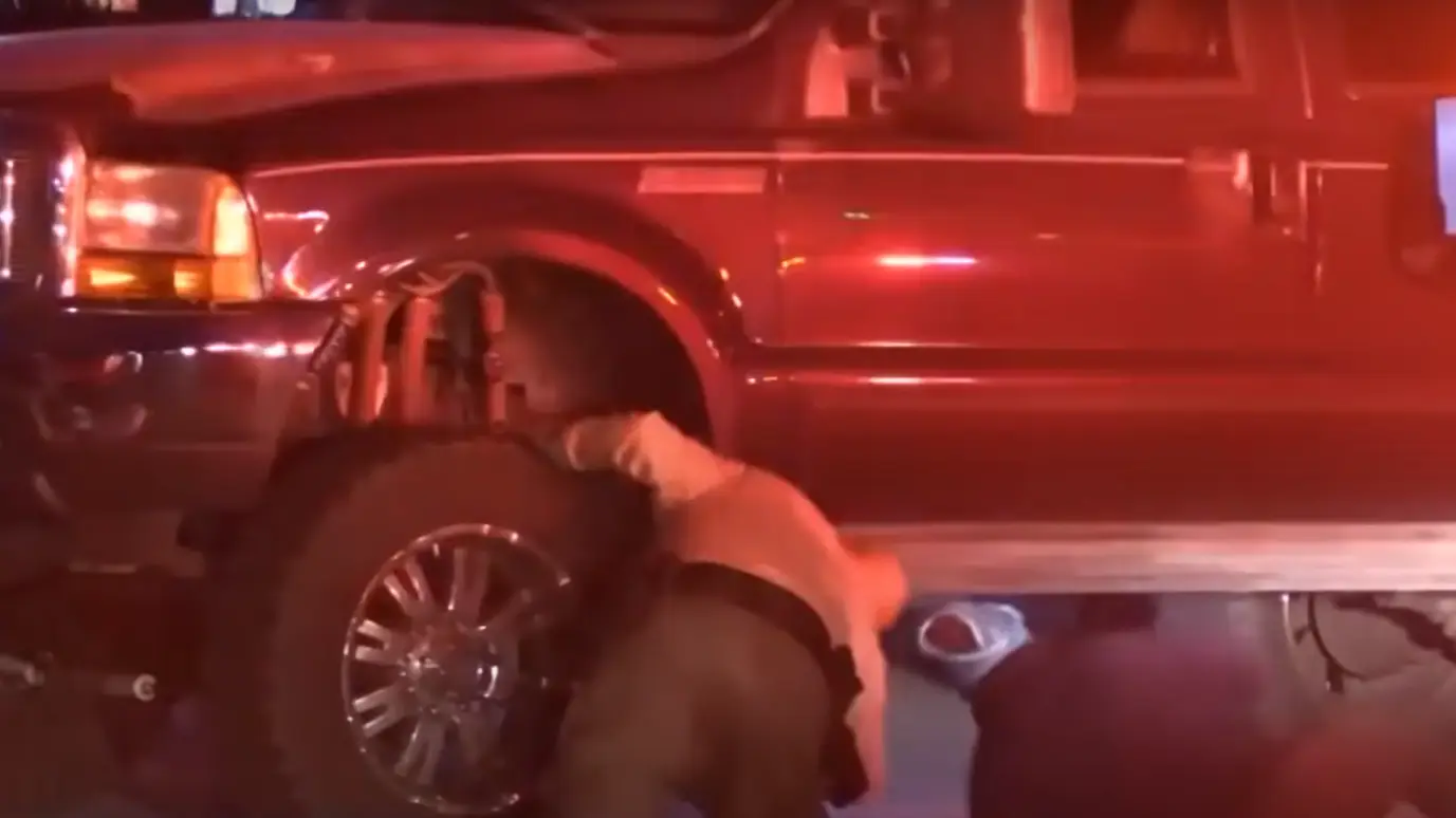 Four suspects allegedly pulled up alongside the SUV.