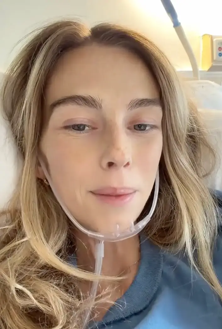 Sydney was diagnosed with cancer aged 23 (TikTok/@sydtowle)