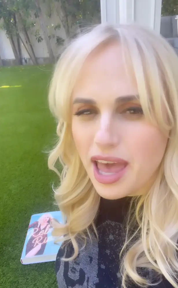 Posting on Instagram she even teased that in her upcoming book she has dedicated a chapter to an a**hole actor.