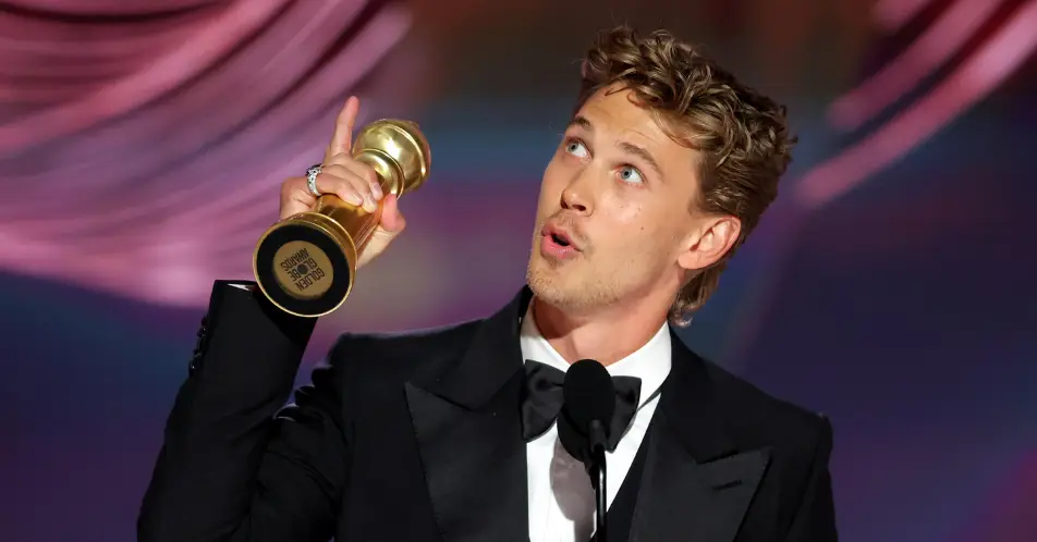 Austin Butler can't stop talking like Elvis.