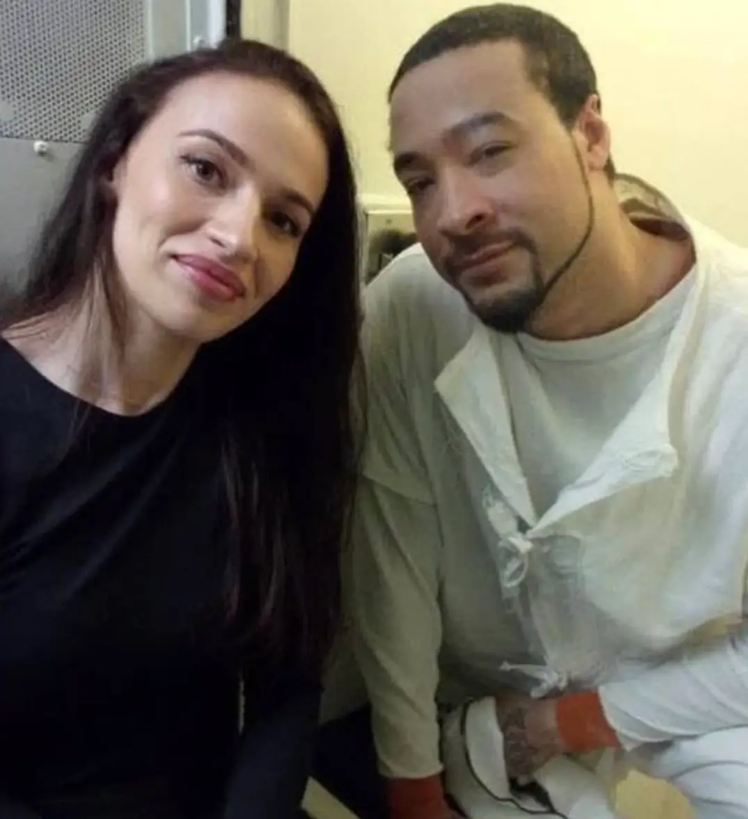 She watched her new husband die just days after they got married. (James Broadnax/Facebook)