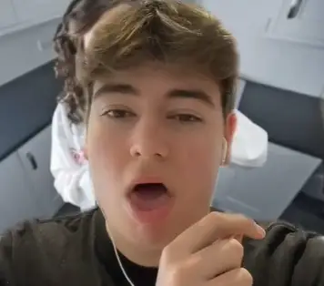 TikToker Reveals How Much Dog Food Testers Are Paid.