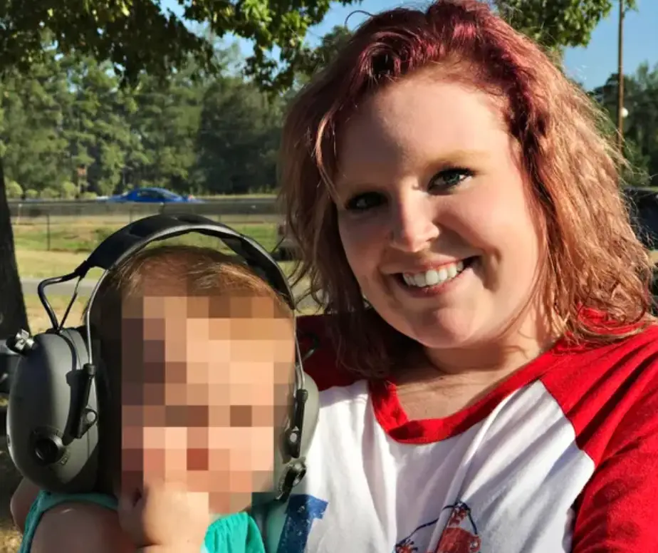 Mom-of-one Reagan Simmons-Hancock was expecting her second child (Handout)