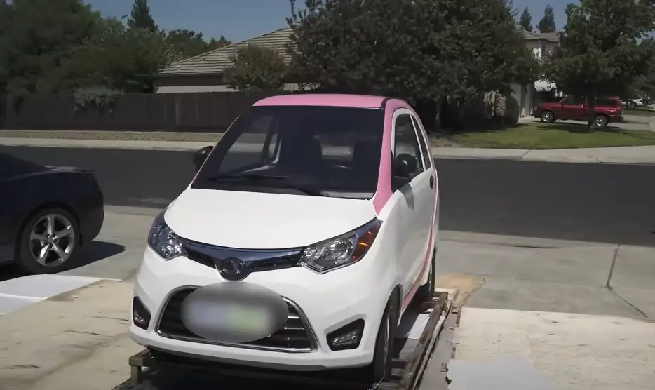 He was disappointed with the car he'd received (YouTube/The Inja)