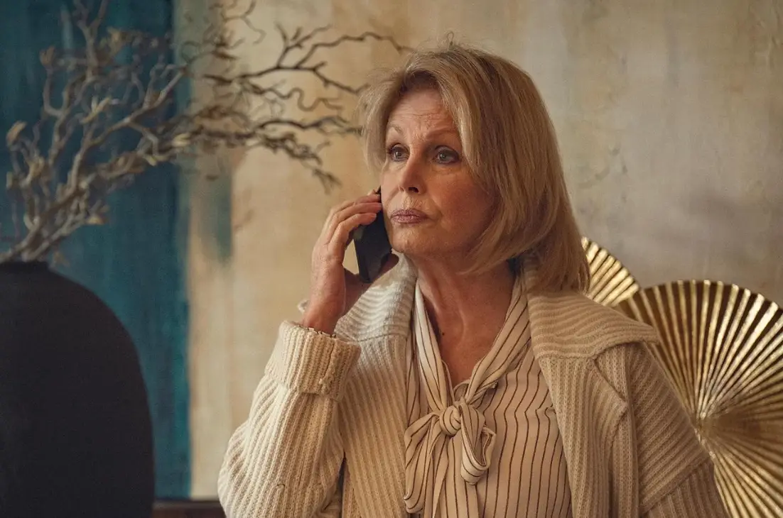 You immediately on the phone to all your friends to let them know this might not be the end of Fool Me Once (Netflix) 