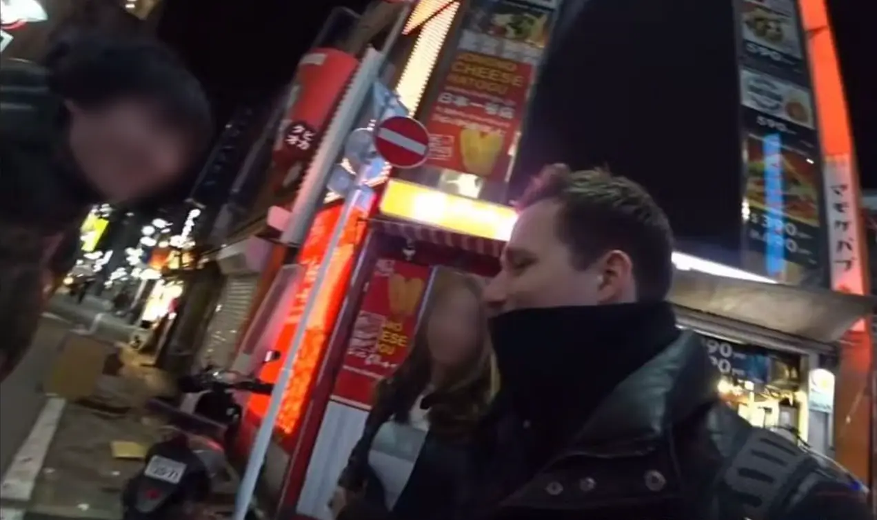 Twitch streamer Rob Dee thought on his feet. Credit:Twitch /robcdee