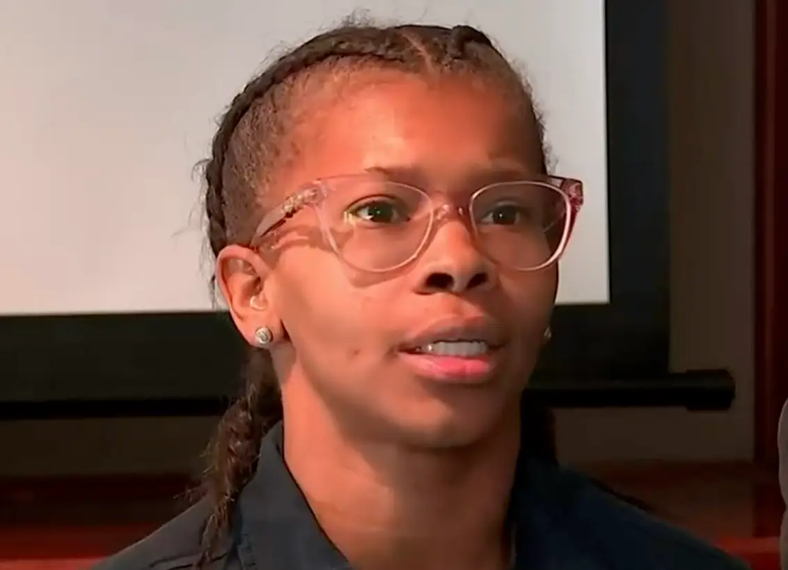 Denetra Dawson is now taking legal action against the restaurant and three employees.