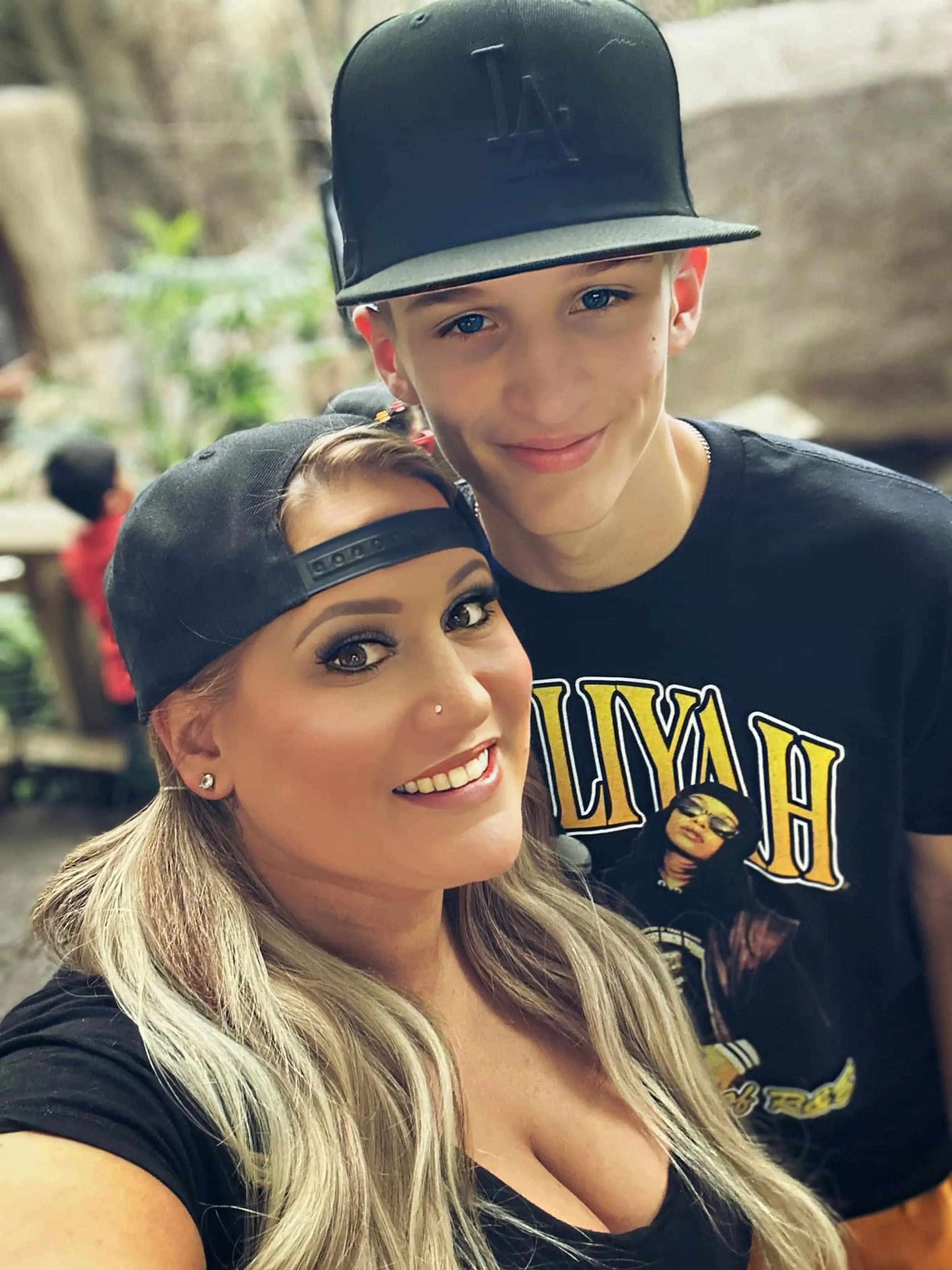 Die Mutter hat sich zu Wort gemeldet, um andere Eltern und Teenager zu warnen (Kennedy).