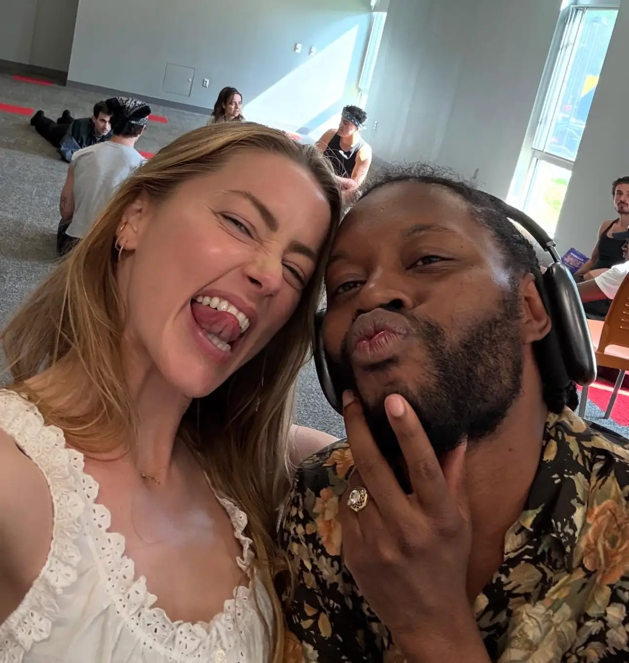 Heard posed for a selfie with Jeremy O. Harris' (amberheard/Instagram)