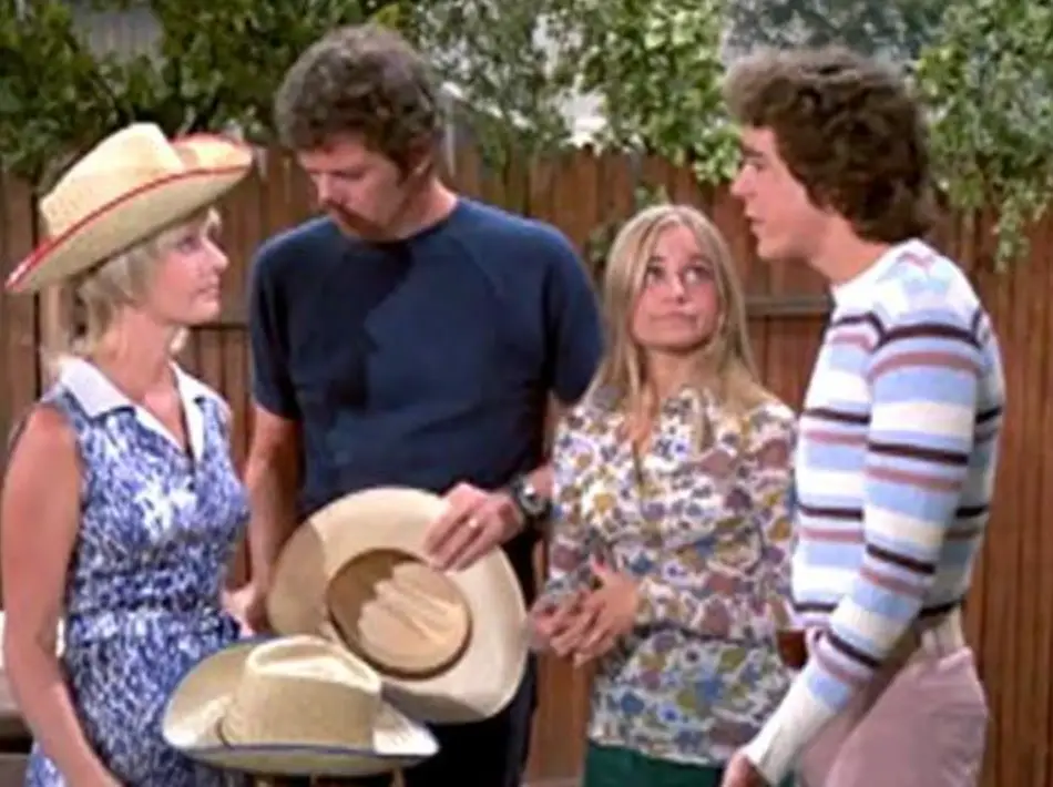 The Brady Bunch siblings (
