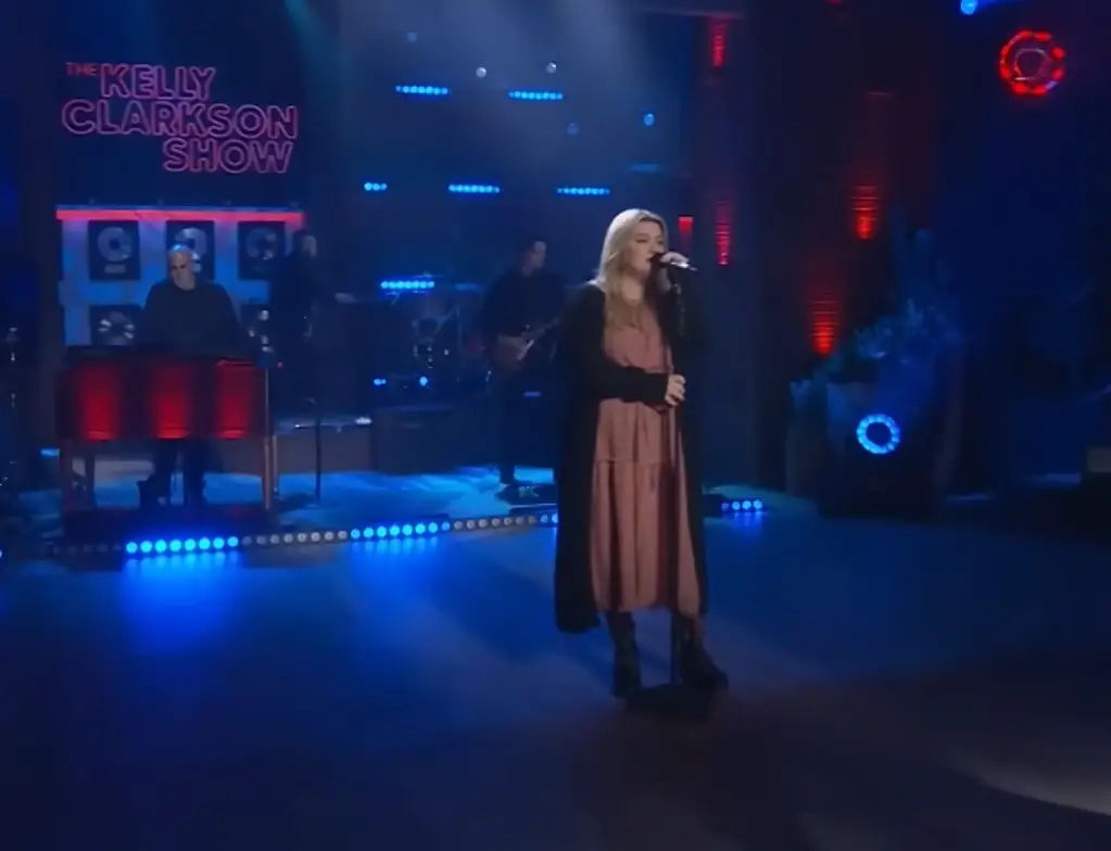 Kelly Clarkson changed the lyrics on her version a bit and fans are sure they know what it means.