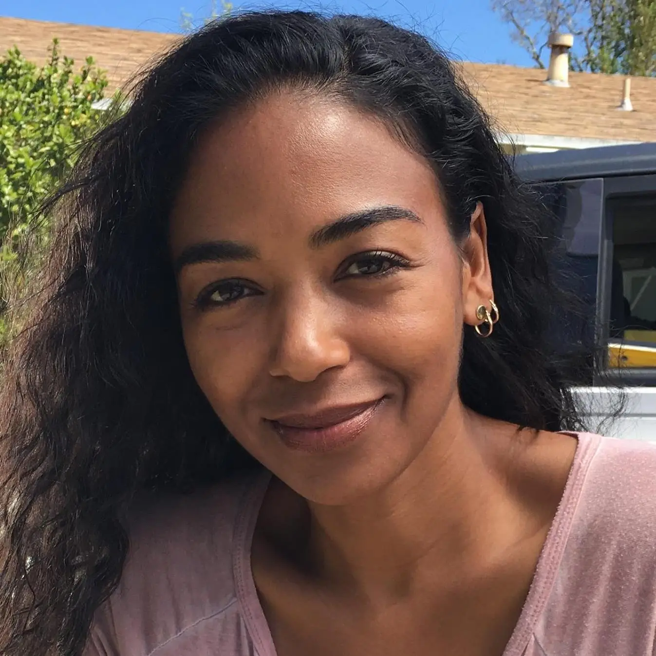 Lewis was diagnosed with cancer (Facebook)