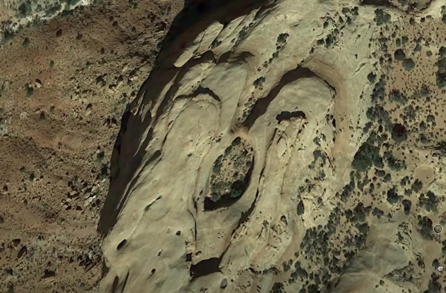 YouTuber 'thePOVchannel' found a 'bizarre' structure on Google Maps (YouTube/ thePOVchannel) 