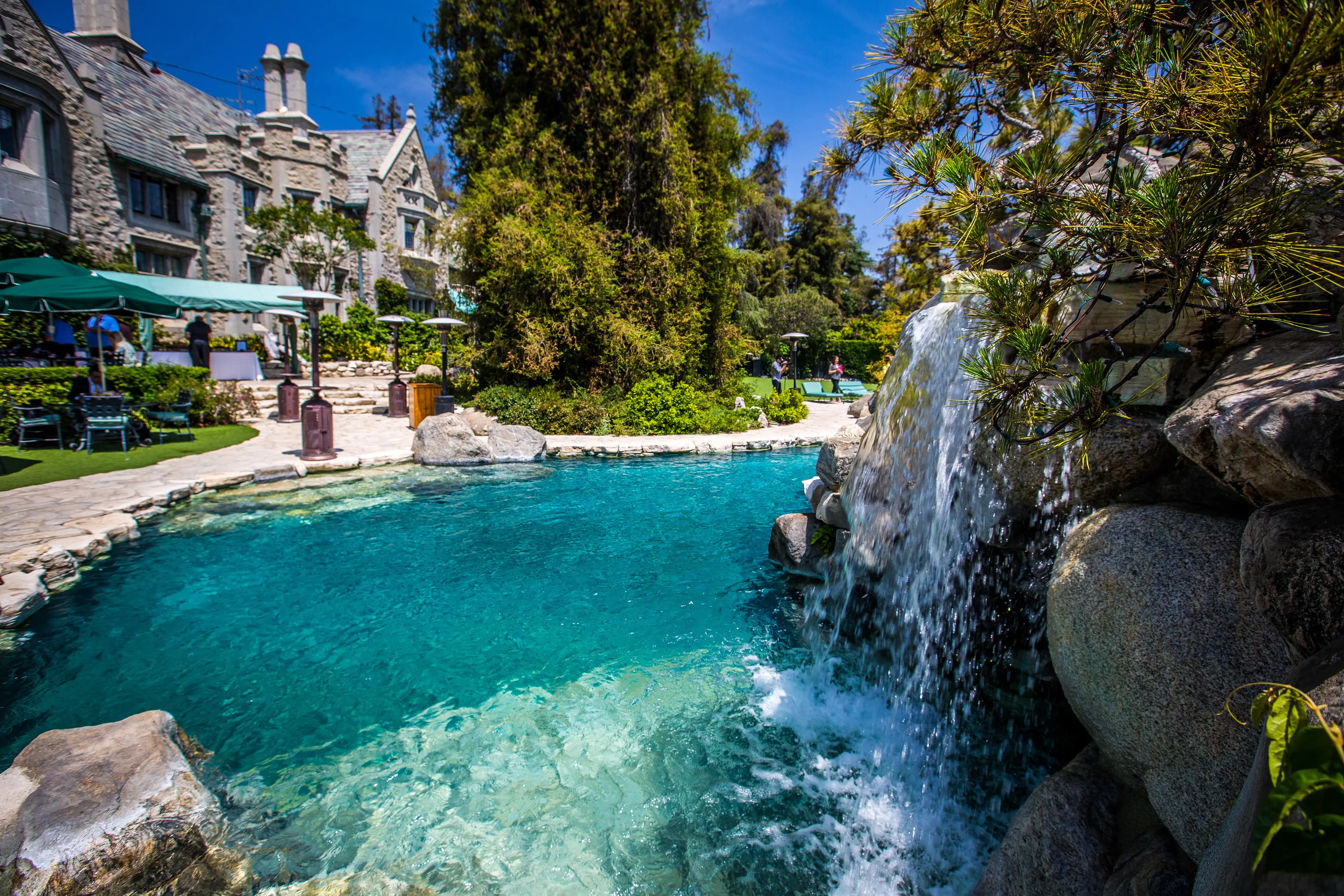 The Playmates seemed to trust the butler.