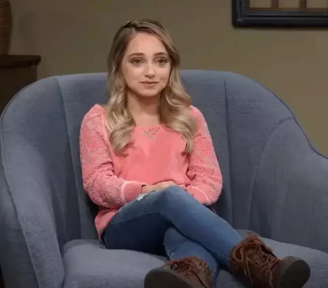 Shauna Rae, 23, is three feet and 10 inches tall.