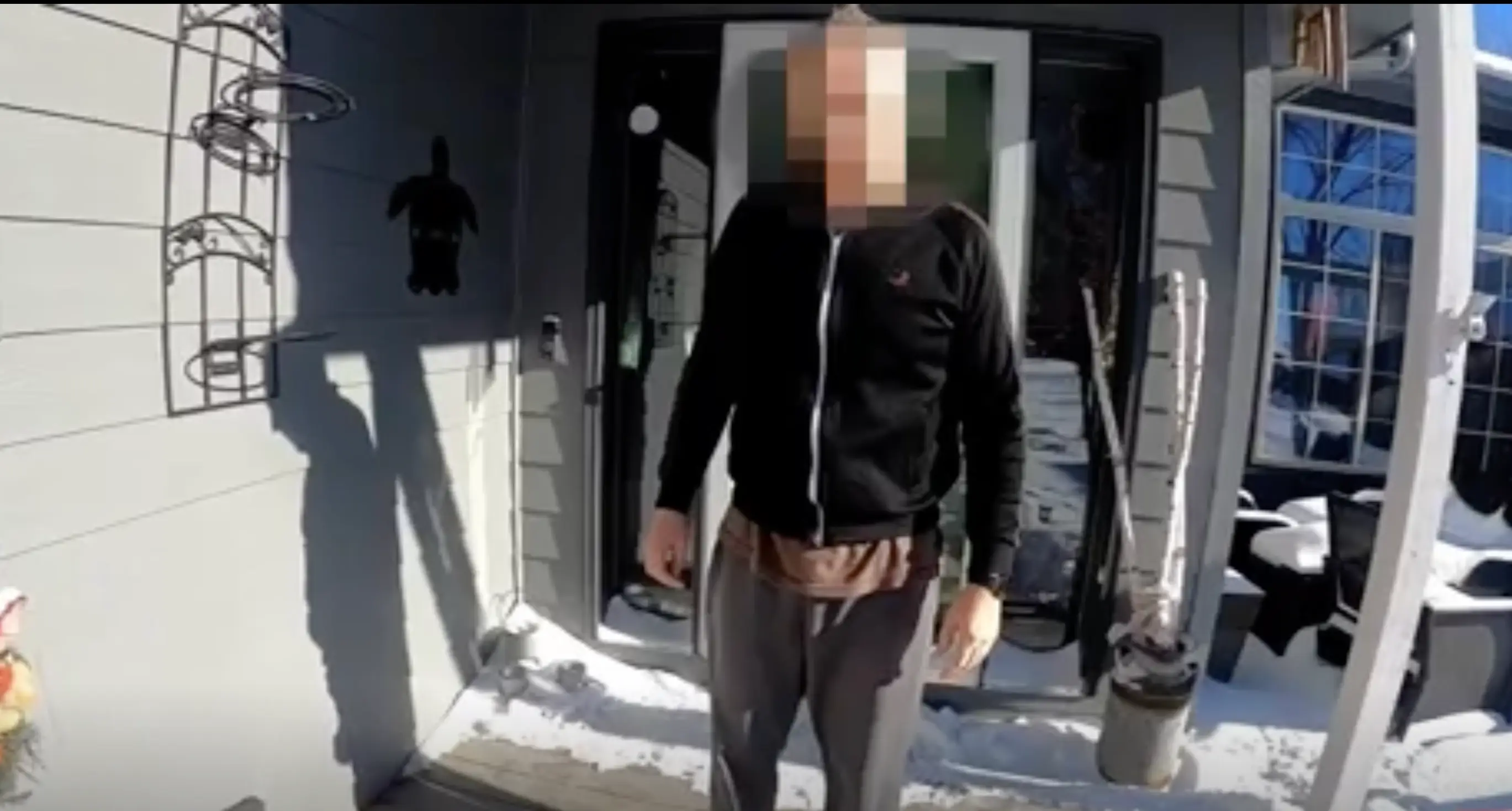 This delivery driver has no time for non-tippers.