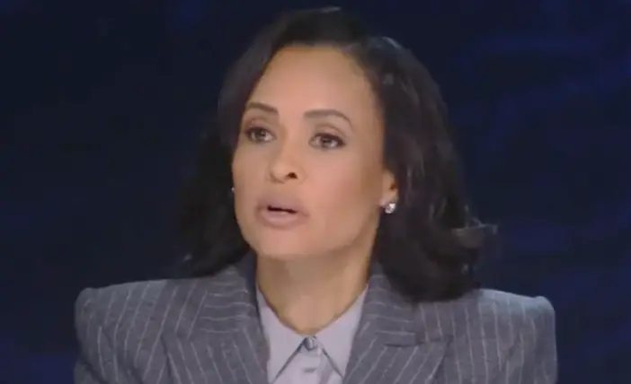 Linsey Davis quickly shut down Donald Trump (CNN) 