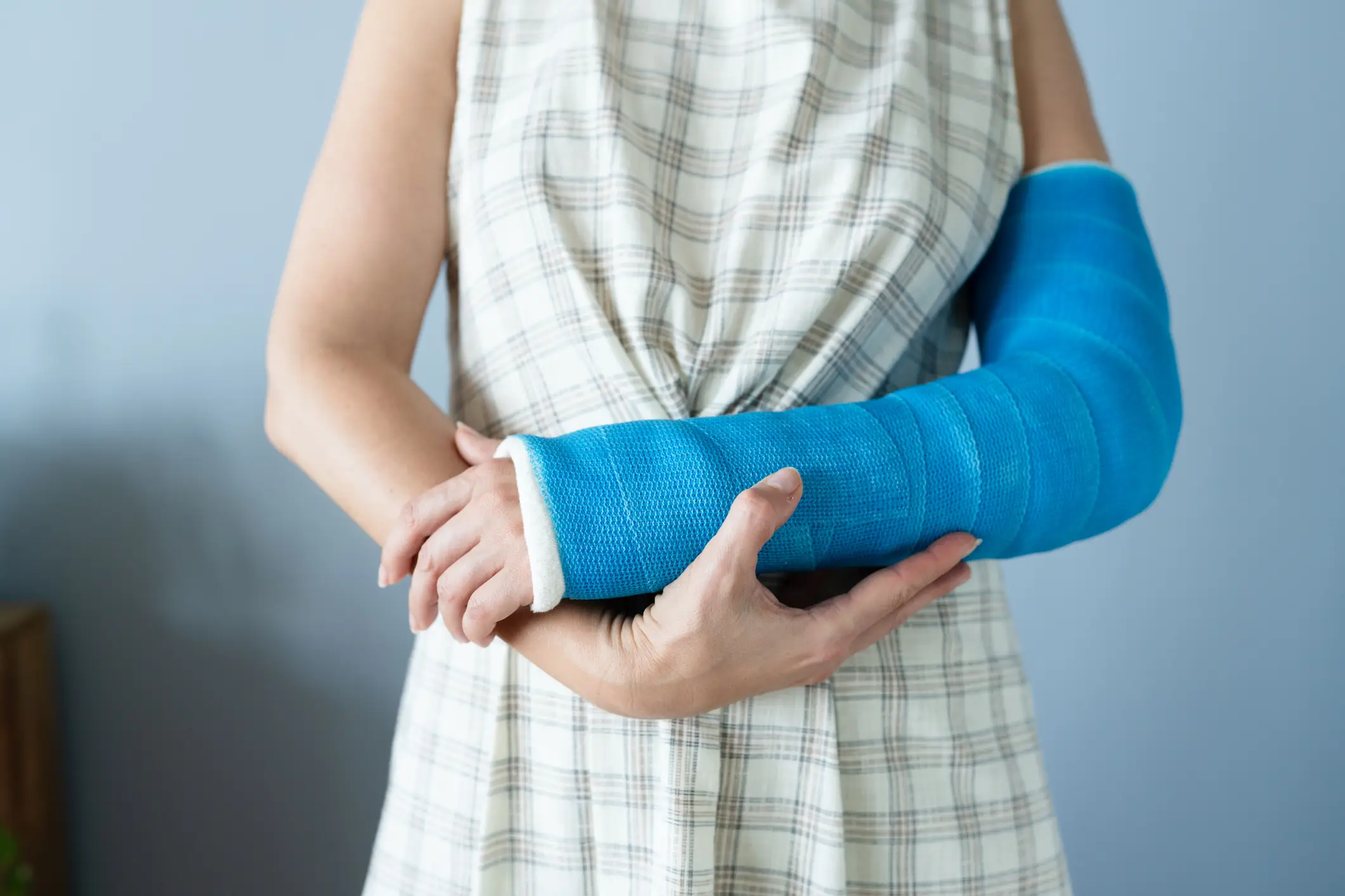 Is good karma linked to broken bones? (Getty Stock Photo)