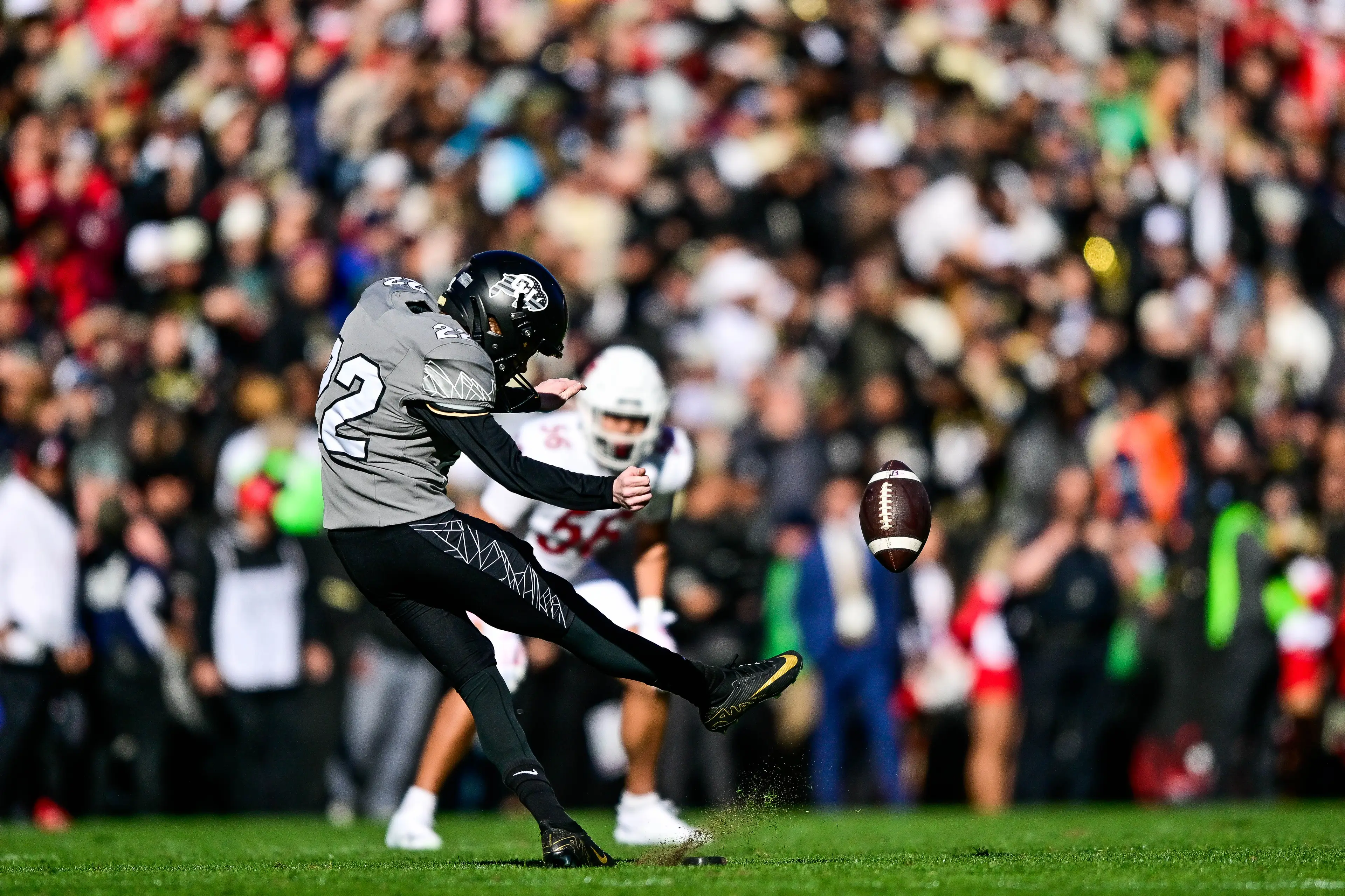 Ponder had spent the past two seasons with Colorado (Dustin Bradford/Getty Images)