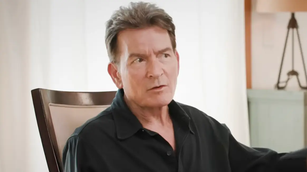 YouTube/Graham Bensinger