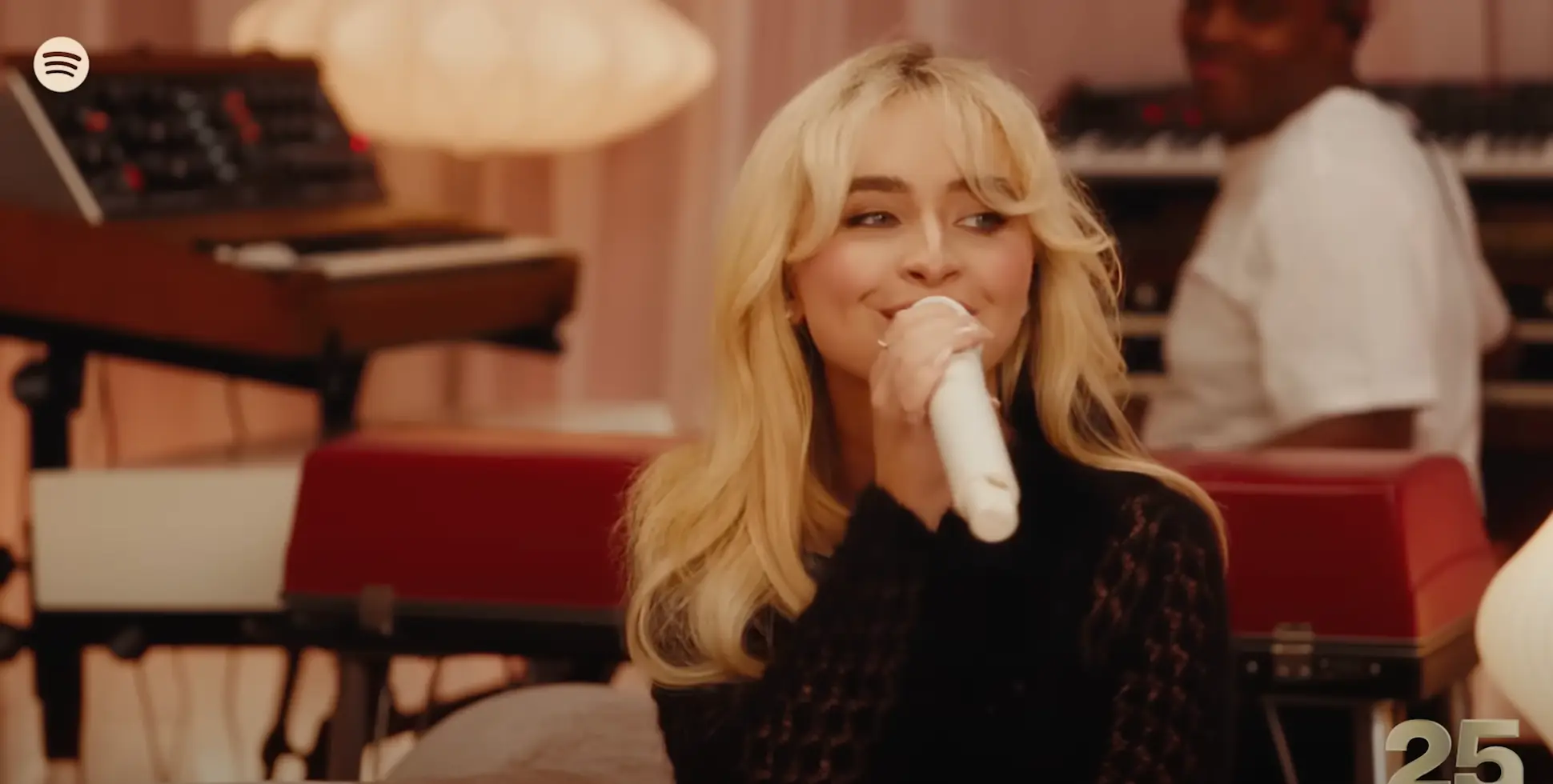 Sabrina Carpenter explained how Christina Aguilera was the reason she got into singing (Spotify/Christina Aguilera/YouTube)