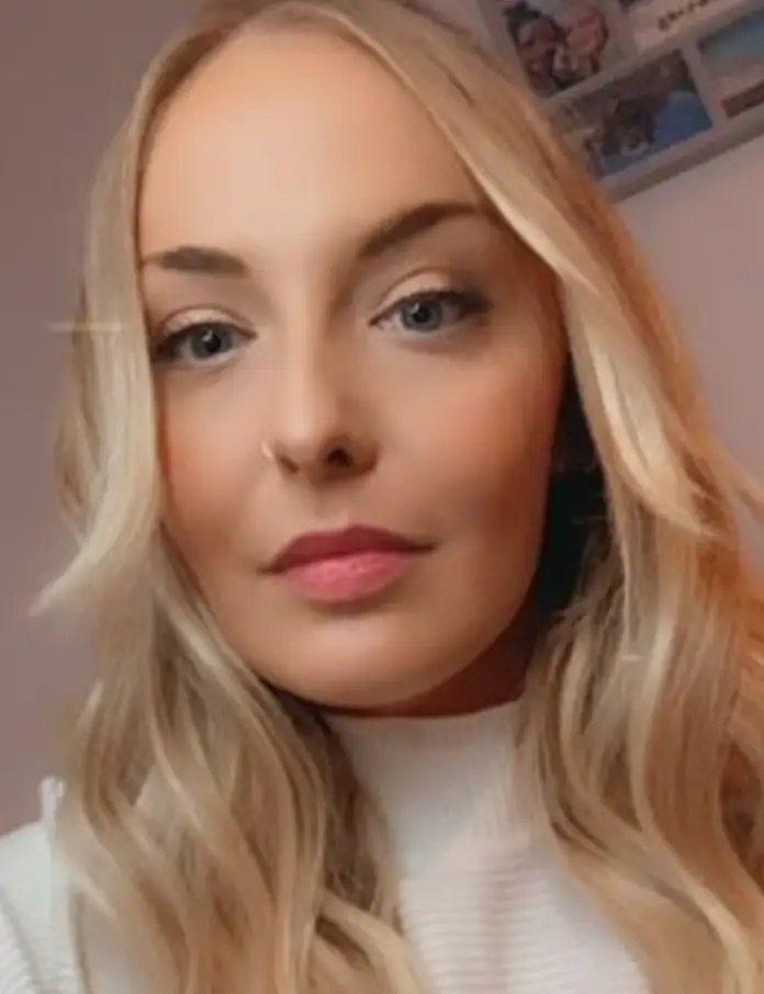 Zoe had been working long shifts to save up some money (Family handout)