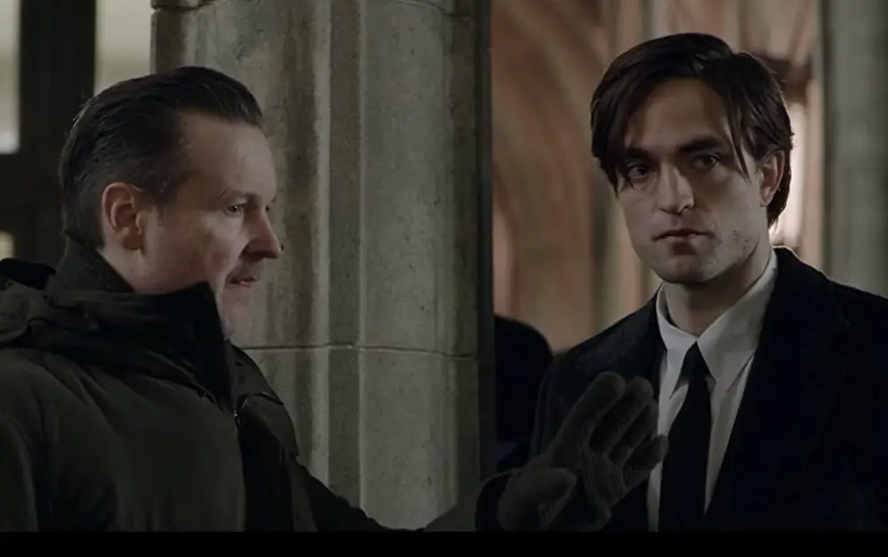 Robert Pattinson and director Matt Reeves on set of The Batman (Warner Bros Pictures) 