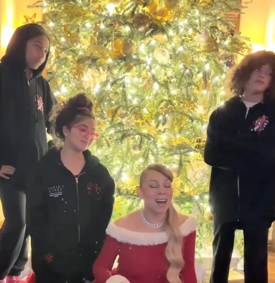 The twins have clearly had enough.