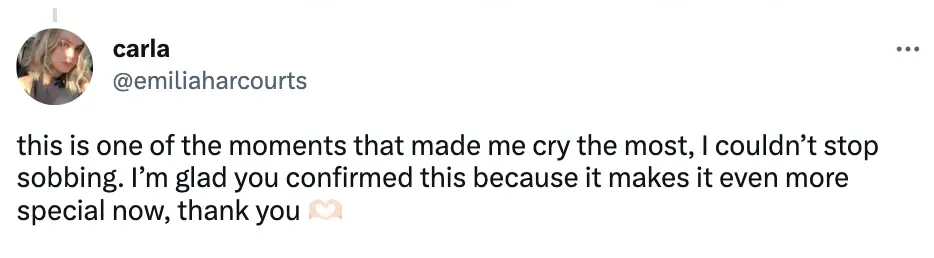 Fans have shared their thoughts on the beautiful moment.