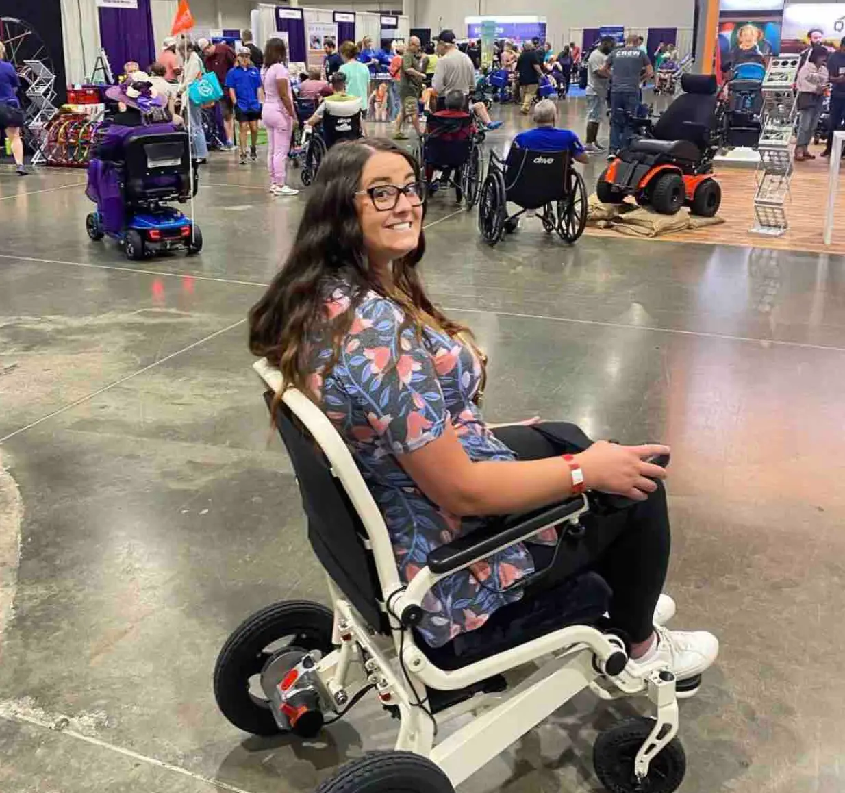 Salym Liufau was wheelchair-bound shortly after her first symptom showed (GoFundMe)