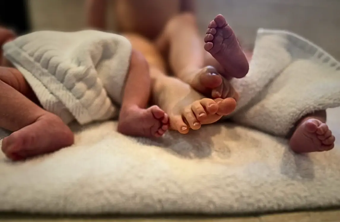 Heard shared a photograph of the babies' feet (Instagram/ @amberheard)