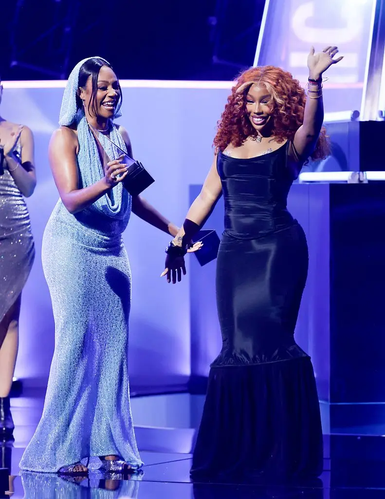 SZA's dress got people talking online (Francis Specker/CBS via Getty Images)