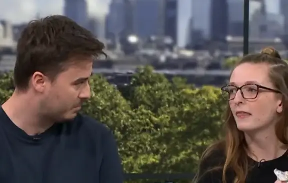 Emma realised Sam's heart had stopped and immediately called 999 (ITV/ This Morning)