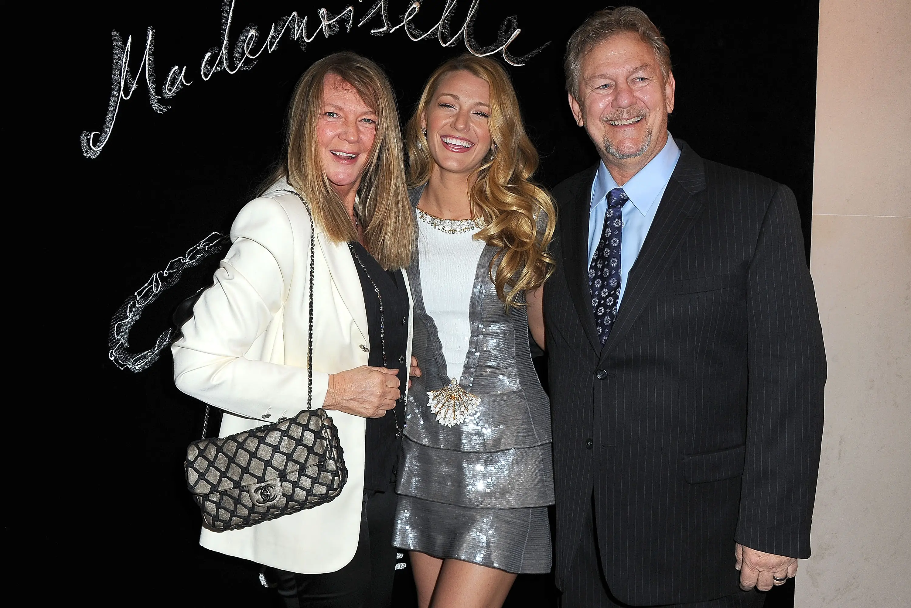 Blake Lively pictured with her parents in 2011. (Pascal Le Segretain/Getty Images)