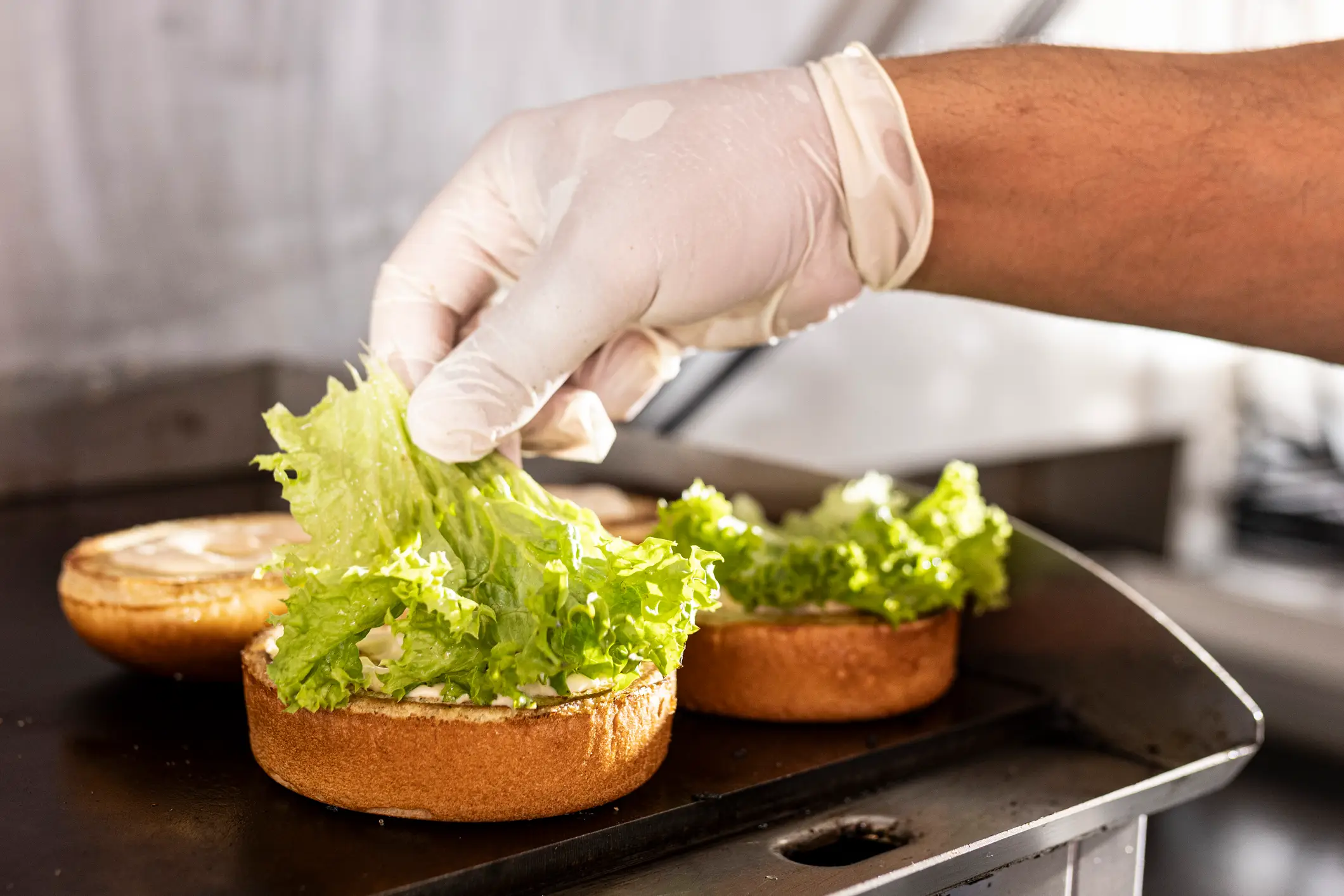 Citizens are ditching the lettuce in their burgers (Image: Getty Stock)