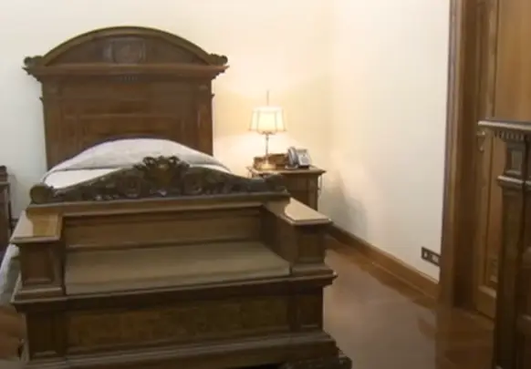 His bedroom was a little bare (YouTube/CNN/Vatican TV)