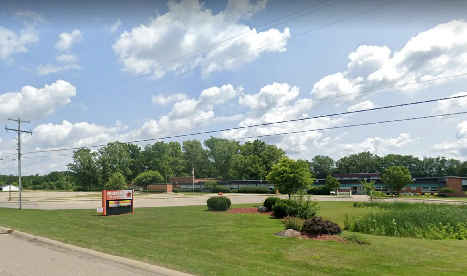 Edgerton Elementary School had to be evacuated because of fears the children had gotten sick because of a gas leak.