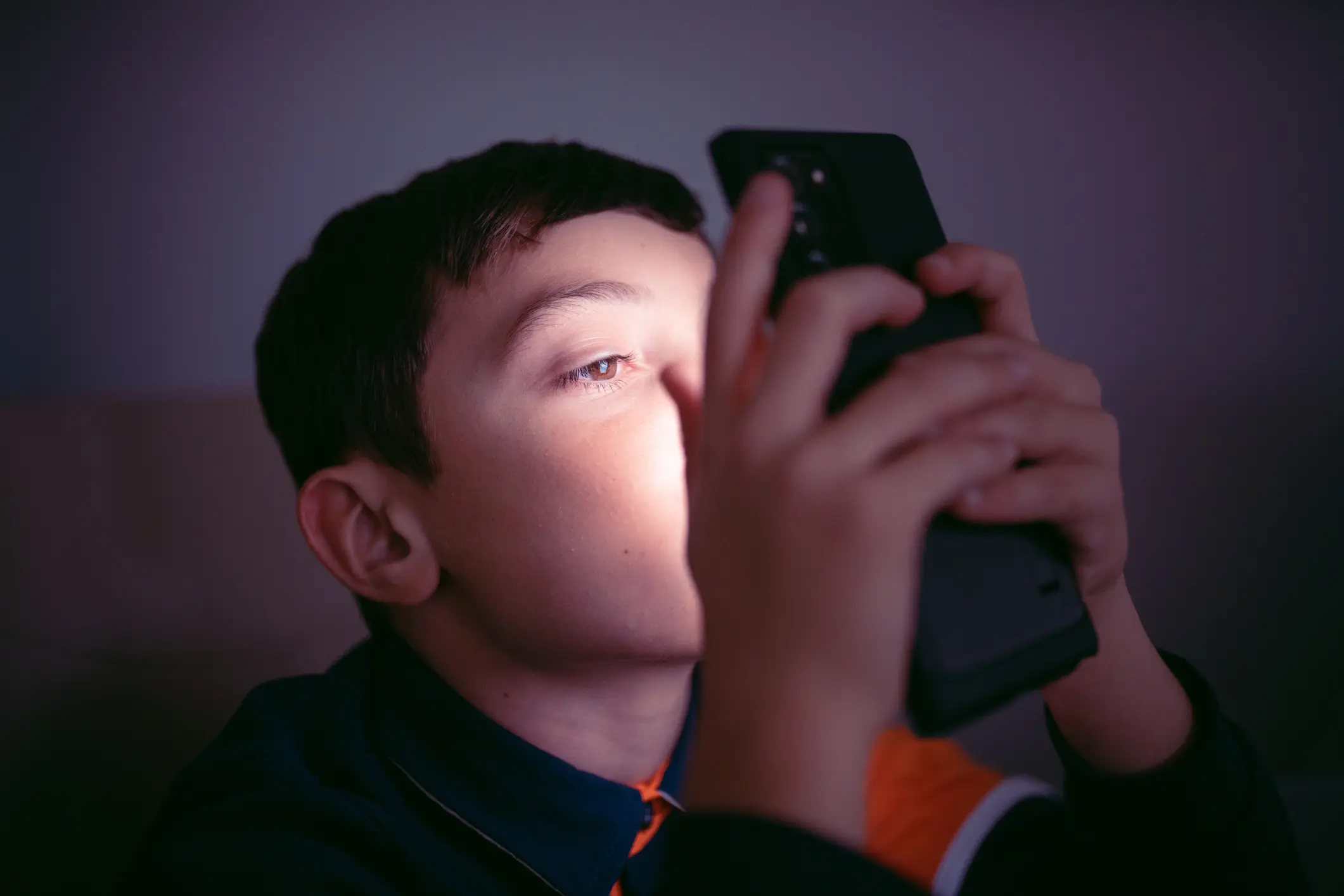 The study by Sapien Labs has connected poor mental health to young phone usage (Getty stock)