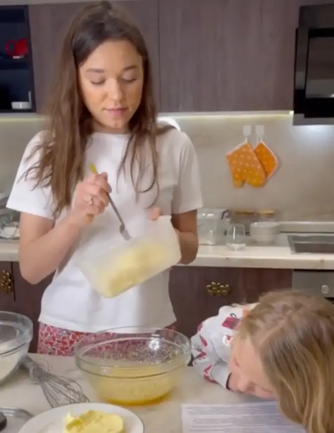 Kristina says she does everything a regular mom does (TikTok/@batumi_mama)