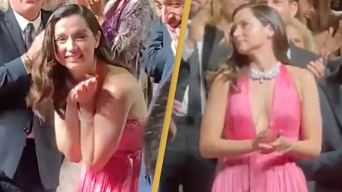 Ana de Armas breaks down in tears as Blonde gets massive 14-minute standing ovation