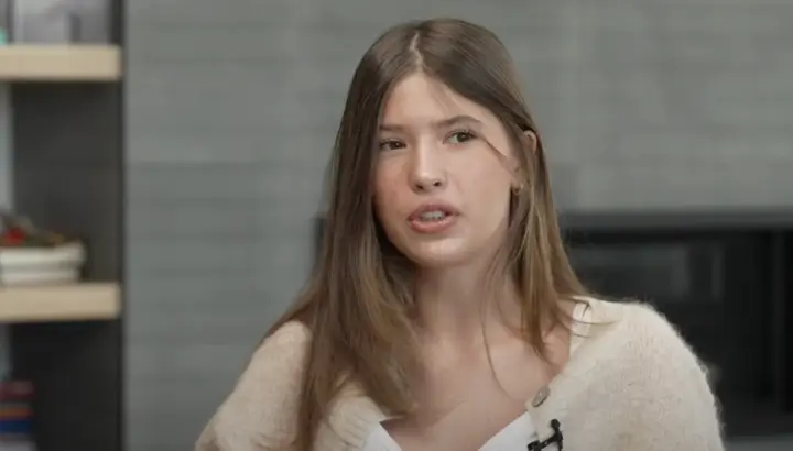 Annabelle Carlson was preyed upon by two sharks in Belize on a family holiday (YouTube/9NEWS)