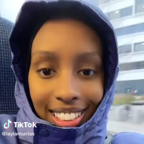 Fans are seeing the funny side to the front three teeth.