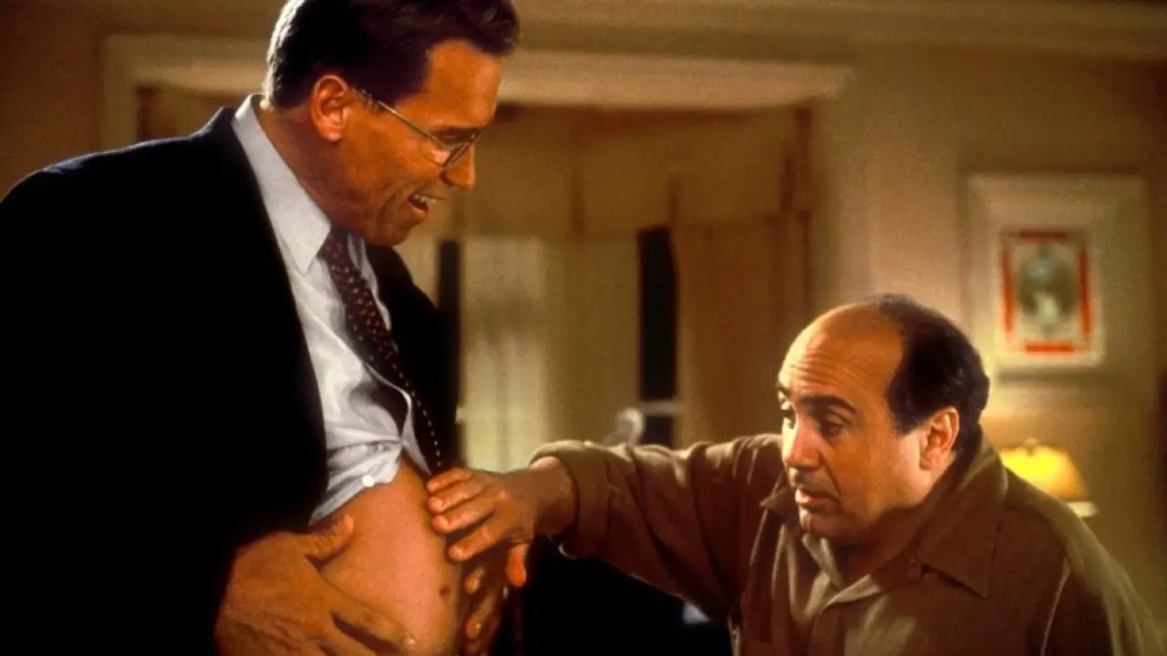 Arnold Schwarzenegger and Danny DeVito in Junior. (Universal Pictures)