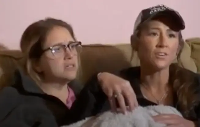 The moms say they went searching for seashells for their kids.