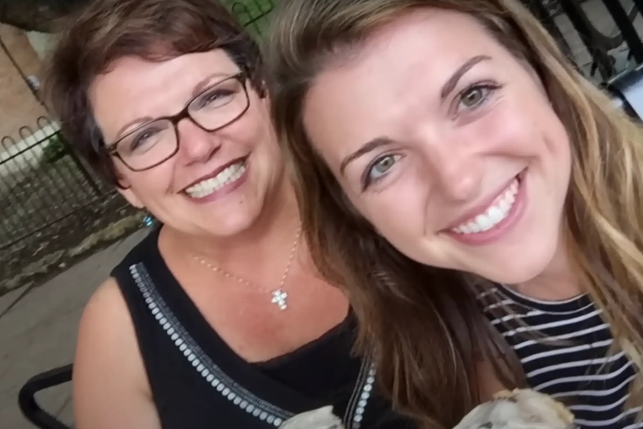 Laura Kowal with her daughter Kelly Gowe. (CBS News)