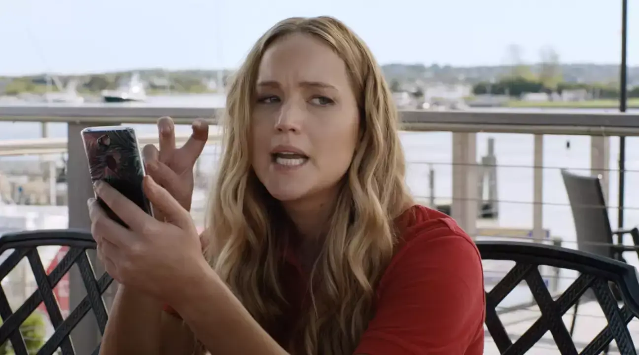 Percy's parents want Maddie to 'date' him.