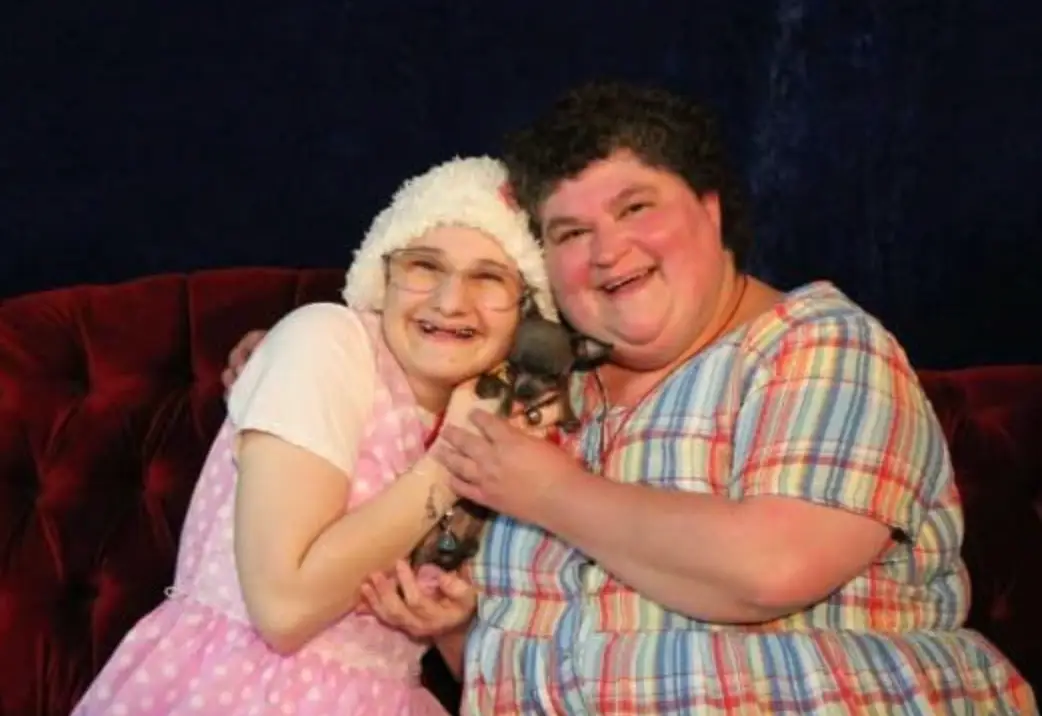 Gypsy Rose with mom Dee Dee Blanchard (HBO)