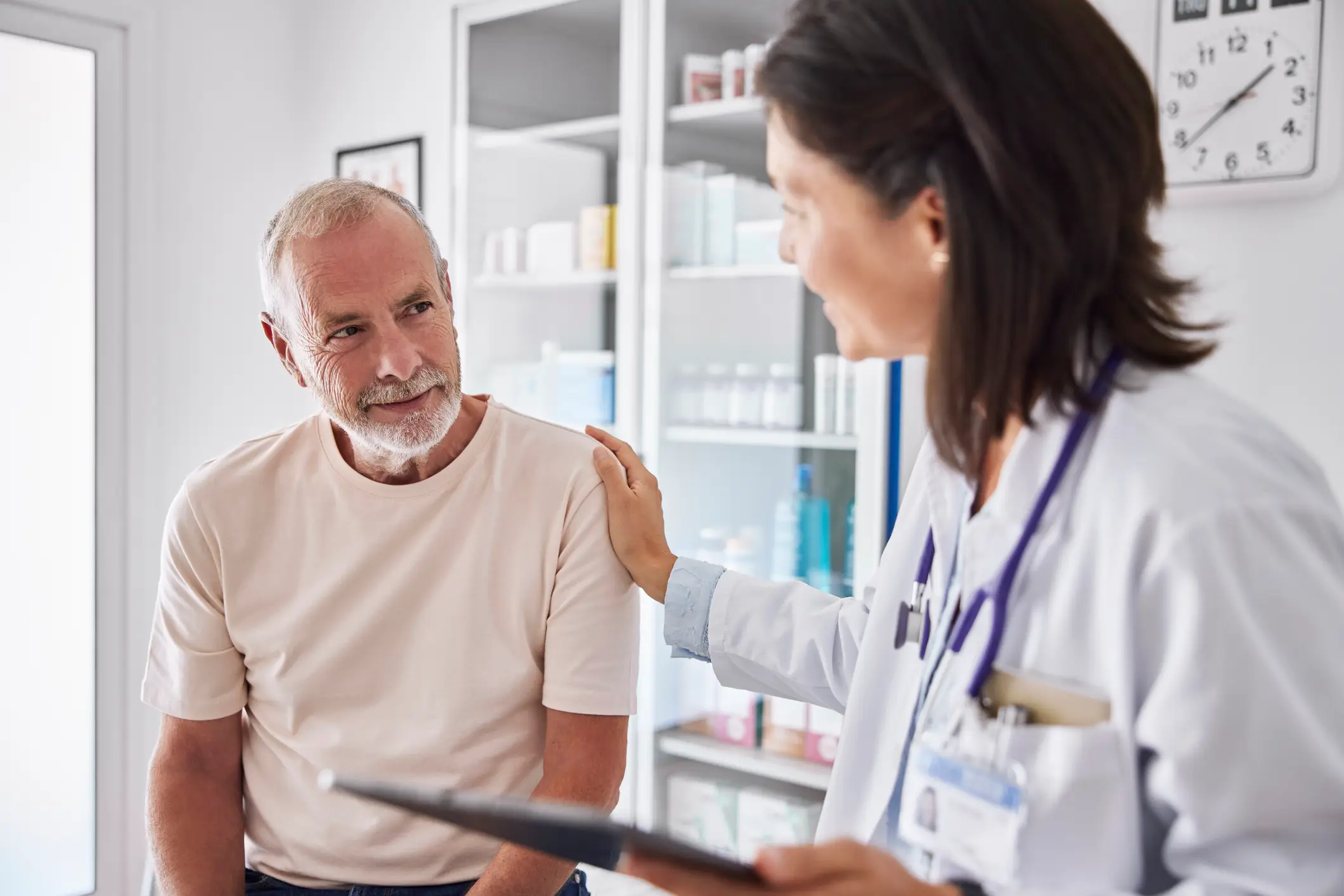 Doctors are urging men to consult their doctor with four specific symptoms (Getty Stock)